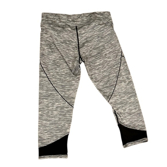 HAIVIDO Women's Large Moisture-Wicking Capri Leggings Workout Yoga Mesh - Picture 2 of 4